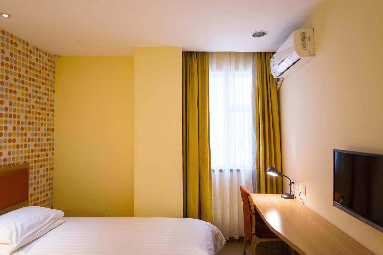Home Inn Chongqing Nanping Pedestrian Street Branch Extérieur photo