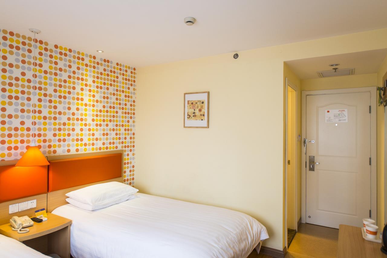 Home Inn Chongqing Nanping Pedestrian Street Branch Extérieur photo